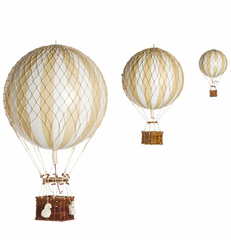 Travels light, White Ivory