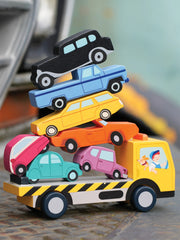 Camión de autos apilables