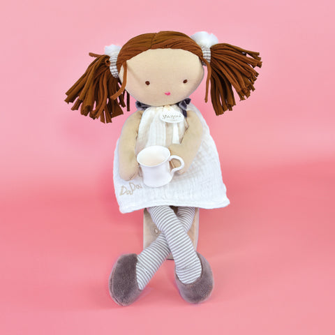 Nina - Muñeca